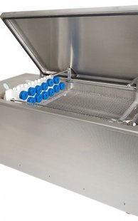 FamoSonic Flush ultrasonic cleaner for MIS instruments